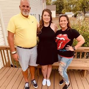 Meet your Posher, Olivia